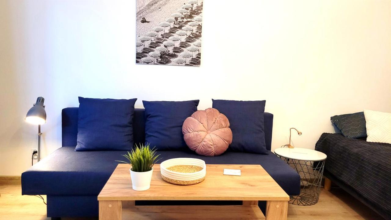 Great Life - Apartment Next To Metro Station Warszawa Zewnętrze zdjęcie