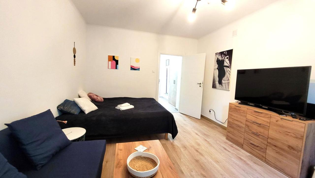 Great Life - Apartment Next To Metro Station Warszawa Zewnętrze zdjęcie